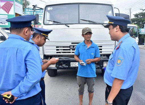 Tuyên truyền, phổ biến pháp luật về trật tự an toàn giao thông phù hợp từng đối tượng