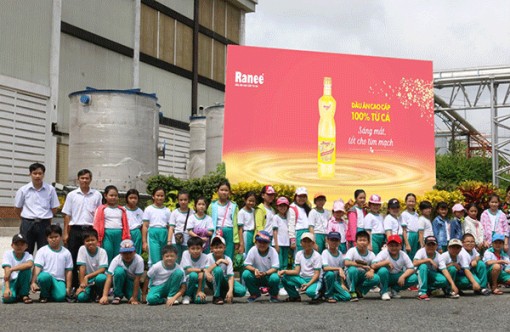 Lý do dầu ăn 100% từ cá được lòng bà nội trợ