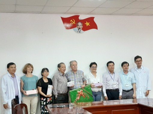 Hỗ trợ, chia sẻ kỹ thuật cao, chuyên sâu