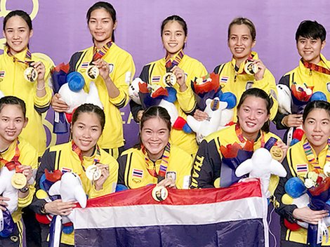 Nam Indonesia, nữ Thái Lan
bảo vệ thành công HCV môn cầu lông