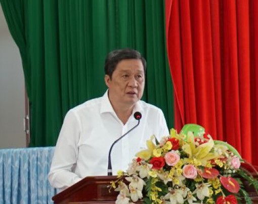 Nâng cao bản lĩnh chính trị của cán bộ, đảng viên