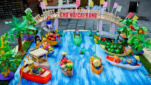 Độc đáo những mô hình từ vật liệu tái chế