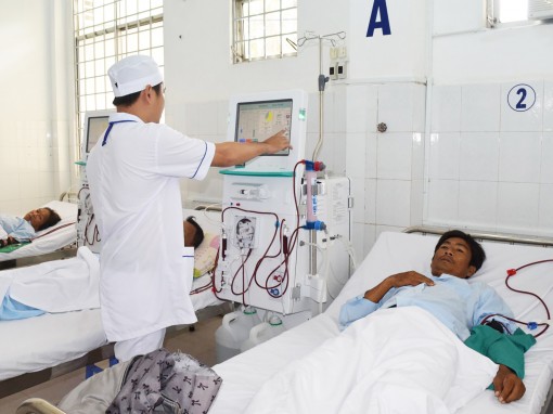 Phát huy vai trò bệnh viện tuyến trên