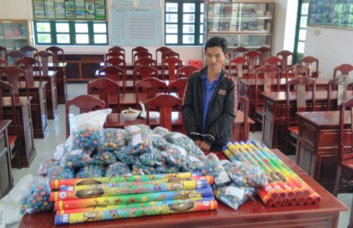 Bình Phước: Phát hiện vụ vận chuyển trái phép gần 200kg pháo