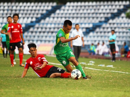 Tạo sự bền vững
cho bóng đá trẻ Cần Thơ