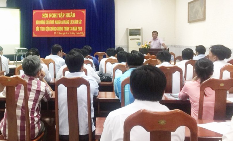 ទឹក​ប្រាក់​ជិត​៣​,៤​ពាន់​លាន​ដុង​សម្រាប់​ដំណើរ​ការ​លើ​កកម្ពស់​សម​ត្ថ​ភាព​សហគម​ន៍និង​កម្មា​ភិបាល​មូល​ដ្ឋាន​