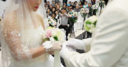 Dân Hàn ngại kết hôn vì chi phí cao
