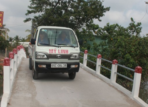 Huy động sức dân xây dựng hạ tầng giao thông