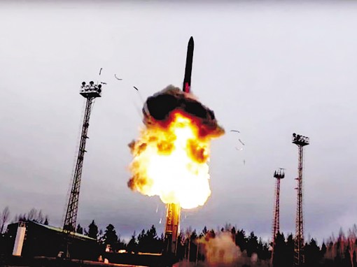 Thế giới trong cuộc chạy đua
vũ trang mới