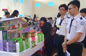 Khai mạc Cuộc thi sản phẩm cải tiến theo phương pháp giáo dục hành động