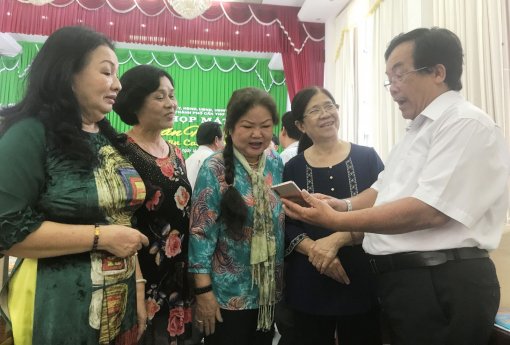 Họp mặt văn nghệ sĩ Cần Thơ mừng Xuân Canh Tý 2020