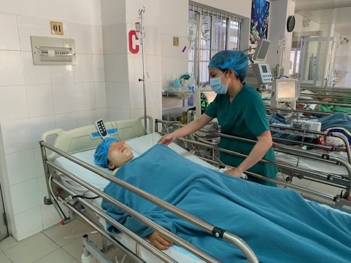 Sản phụ có bệnh tim hiếm gặp "mẹ tròn con vuông"