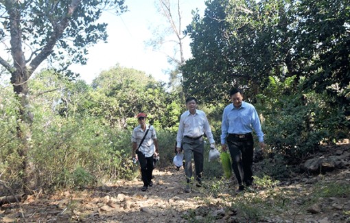 Biển đảo tôi yêu <br>Bài 1:  Vẹn tình với biển đảo