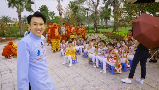 Dương Triệu Vũ bật mí hậu trường MV Tết với bối cảnh hoành tráng và thời gian thực hiện kỷ lục