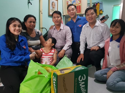 Người “thủ lĩnh” hết lòng vì đàn em