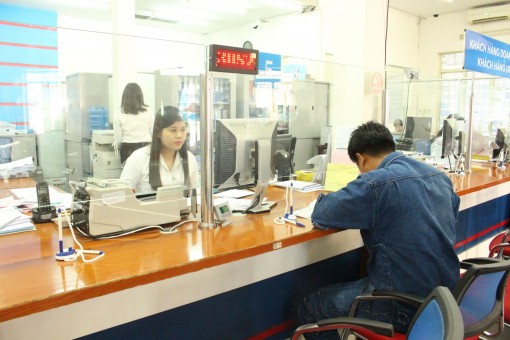 Xử lý nợ xấu gắn với cơ cấu lại hệ thống tổ chức tín dụng