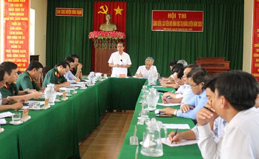 Lãnh đạo thành phố kiểm tra công tác tuyển quân