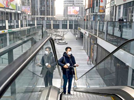 Tổng số ca tử vong trên toàn cầu lên tới 813 người