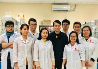 Việt Nam tìm ra cách thử virus Corona trong vòng 70 phút