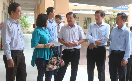 Kiểm tra phòng, chống virus Corona tại quận Cái Răng