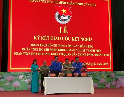 Nhiều công trình, phần việc thi đua chào mừng Đại hội Đảng các cấp