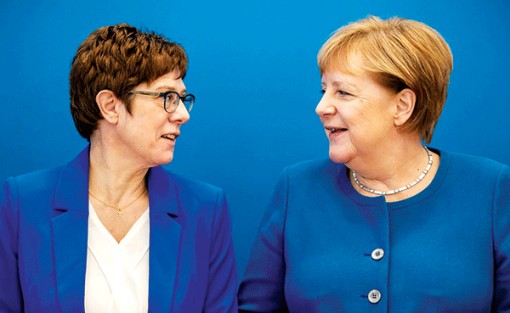 Sóng gió bủa vây đảng cầm quyền Đức