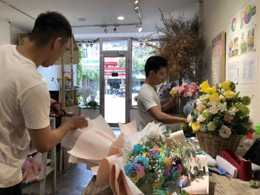 Chọn quà cho ngày Lễ tình nhân