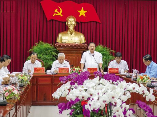 Chuẩn bị chu đáo các điều kiện để tổ chức đại hội Đảng các cấp thành công