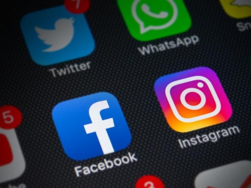 Xử lý nghiêm hành vi 
thông tin không đúng sự thật trên mạng xã hội