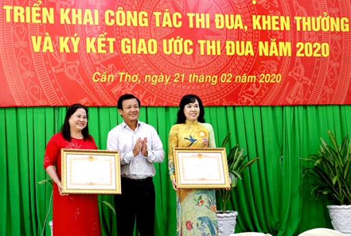 Thi đua thực hiện thắng lợi Nghị quyết Đại hội Đảng bộ thành phố nhiệm kỳ 2015-2020