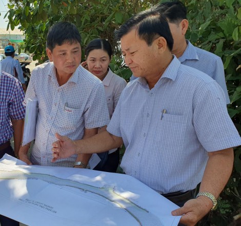 Lãnh đạo TP Cần Thơ kiểm tra dự án Kè sông Cần Thơ - 
Ứng phó biến đổi khí hậu