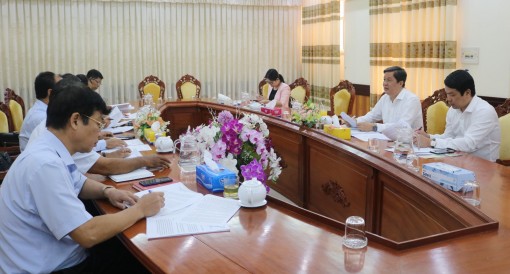 Quán triệt, triển khai thực hiện tốt các văn bản, kết luận của Trung ương