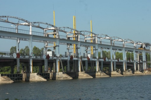 ĐBSCL gồng mình chống hạn, mặn