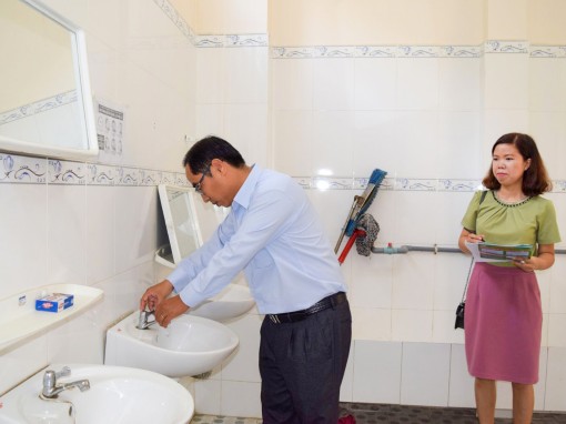 Kiểm tra, giám sát phòng, chống dịch

COVID-19 tại các trường đại học, cao đẳng