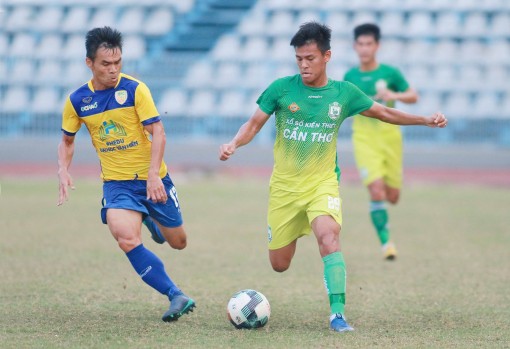 Phập phồng ngày khai cuộc