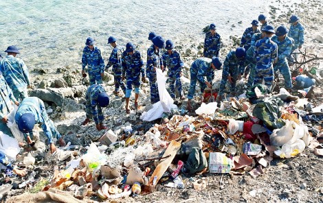 Vùng 4 Hải quân: Hơn 4.000 đoàn viên, thanh niên tham gia “Ngày Chủ nhật xanh”