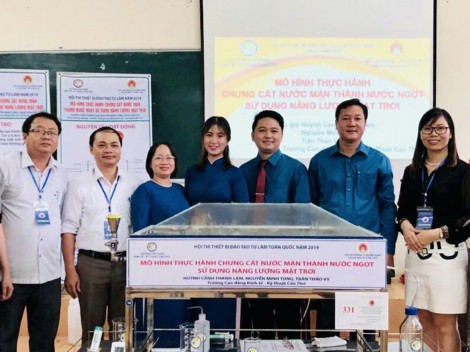 Chưng cất nước mặn thành nước ngọt