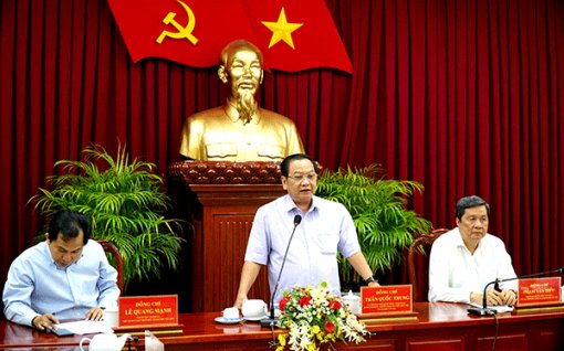 Thực hiện các giải pháp phòng chống có hiệu quả dịch COVID-19