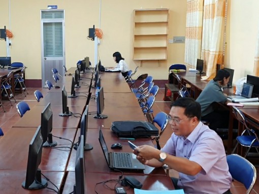 Băn khoăn dạy và học trực tuyến