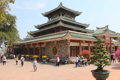 Khu Du lịch quốc gia Núi Sam - An Giang tạm ngừng đón khách