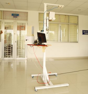 Trường ĐH Trà Vinh chế tạo thiết bị đo thân nhiệt tự động từ xa phòng chống dịch COVID-19