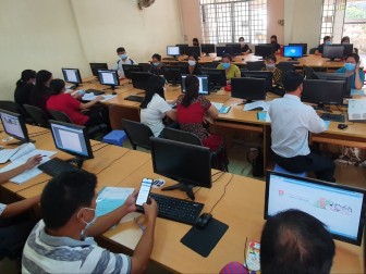 Tổ chức dạy học qua truyền hình phục vụ học sinh khối lớp 9