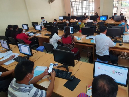 Tổ chức dạy học qua truyền hình phục vụ học sinh khối lớp 9