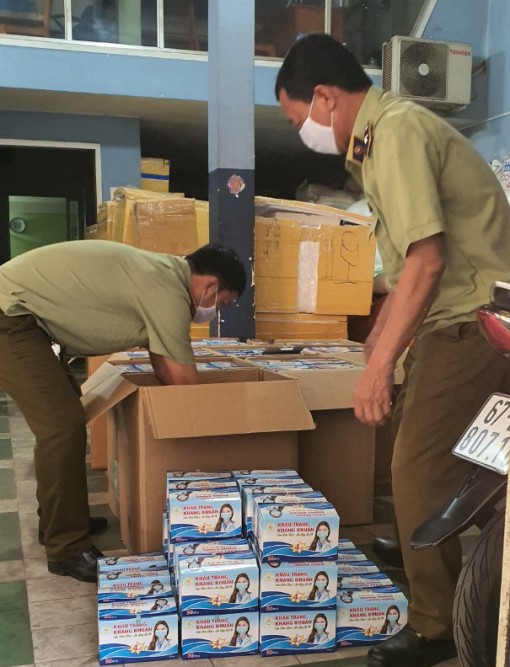 An Giang: Tạm giữ hơn 72.000 chiếc khẩu trang y tế không rõ nguồn gốc