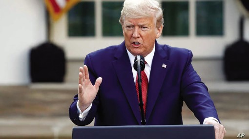 Mỹ tiếp tục hạn chế hoạt động xã hội thêm 1 tháng