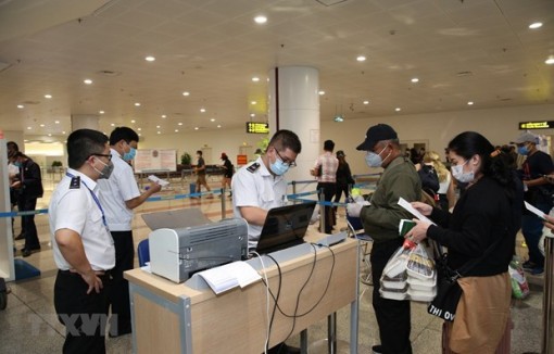 Tạm dừng đưa lao động đi làm việc ở nước ngoài đến hết ngày 30/4