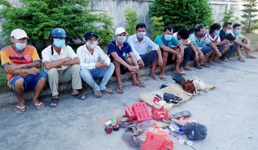 An Giang: Một ngày triệt xóa 2 tụ điểm đánh bạc