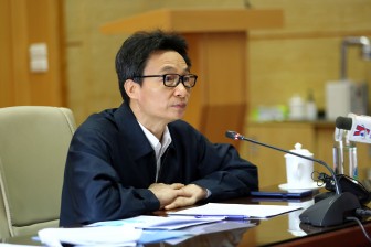 "Chúng ta phải chuẩn bị tinh thần dịch còn kéo dài"