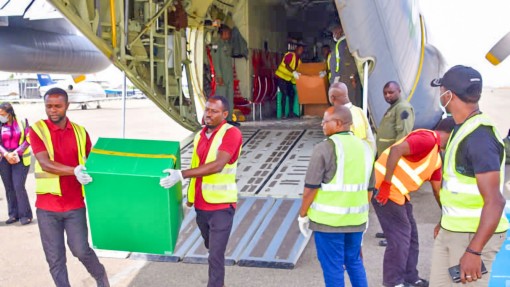 Ấn, Trung tranh ảnh hưởng

tại châu Phi thời Corona