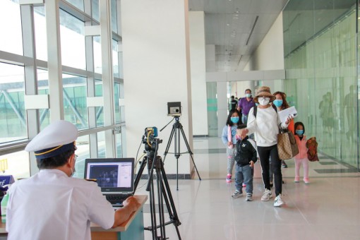 12 địa phương thuộc nhóm có nguy cơ cao, 16 địa phương thuộc nhóm có nguy cơ